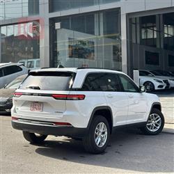 جیپ گراند شیرۆکی